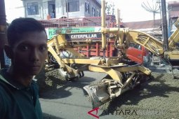 Warga apresiasi pemkot perbaiki jalan berlubang