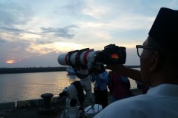 Tim Rukyat: Bulan Tak Terlihat di Situbondo