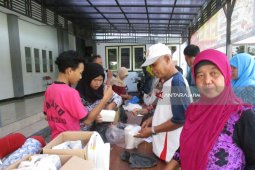 Pemkot Kediri Gelar Operasi Pasar (Video)