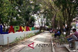 Kunjungan ke Lapangan Merdeka capai ribuan orang