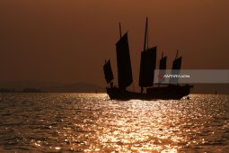 Pelesiran di Danau Taihu (Video)