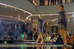 Bupati ingin ada kampung batik di Karawang