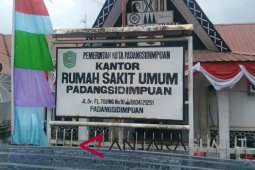 Buruknya fasilitas RSUD Padangsidimpuan dikeluhkan