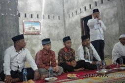 Pedagang Buah: Omzet Naik, Harga Juga Naik
