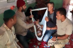 KPA santuni bocah penderita tumor ganas