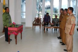 Bupati Samosir pimpin sertijab camat