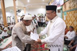 Kecamatan Takisung dapat  bantuan keagamaan