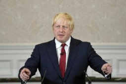 Inggris Tantang Donald Trump Jelaskan Cara Hadapi Iran