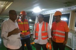 KM Sumetera hadir dorong mobilisasi angkutan kendaraan