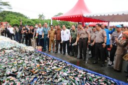 Sabu-sabu dan minuman keras senilai Rp12,6 miliar dimusnahkan
