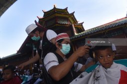 Potong Rambut Gratis