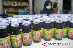 Produksi Madu Herbal
