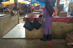 Harga sembako Di Batanghari merangkak naik.