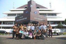 Sebanyak 20 mahasiswa UBC Canada ikuti Summer Course di IPB