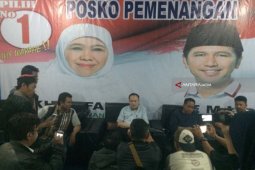Relawan Khofifah-Emil Dirikan Posko Dekat Grahadi