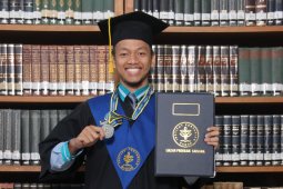 Mahasiswa IPB uji keaslian kerupuk udang dengan DNA barcoding