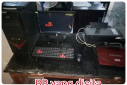 Polisi Ringkus Pembuat KTP Palsu