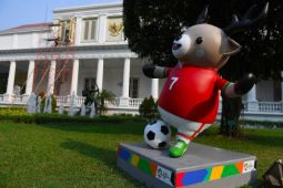 Atung mejeng di Istana Negara