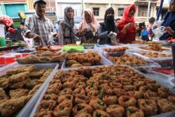 Pasar takjil di Aceh