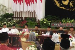 Jokowi Singgung Kekejaman Terorisme di Sela Buka Bersama (Video)