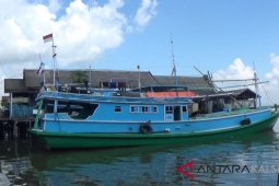 KLM Safinatun Naja sinks in Makassar Strait