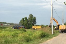Densus 88 Musnahkan 54 Bom Pipa di Surabaya