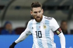 Messi Hattrick, Argentina Kalahkan Haiti