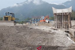 Bendungan Sitakkurak tak kunjung selesai, petani terancam kelaparan