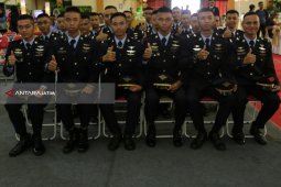 48 Anak Berprestasi di Surabaya Diterima Kerja di GMF