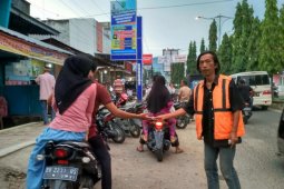 Dishub Padangsidimpuan dinilai enggan tertibkan parkir liar