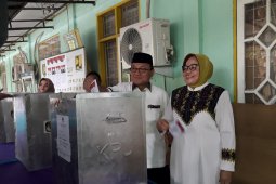 Tim paslon Anwar klaim menang pilkada 2018