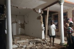 Pemprov Jatim Kirim Bantuan dan Dirikan Posko Warga Terdampak Gempa Sumenep