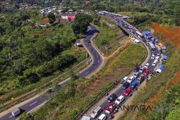 Jalur Garut mulai dibuka-tutup satu arah