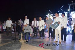 Video -  Group bagarakan sahur pimpinan Bupati Balangan