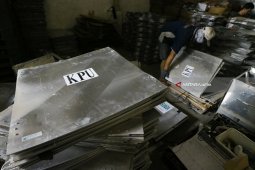 Distribusi Bilik Kotak Suara