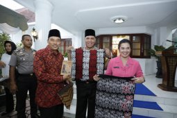 Kapoldasu buka bersama di rumah dinas Walikota