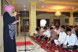 Bupati Buka Puasa Bersama Masyarakat Batola