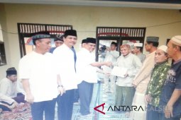 Pemkab Serahkan Dana Hibah Kecamatan Jorong