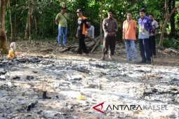 Sekdakab serahkan bantuan korban kebakaran