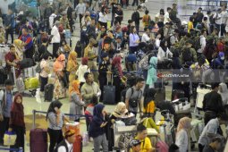 Lonjakan Penumpang Bandara Juanda