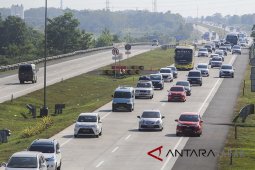 Ketua DPRD Jabar pantau arus mudik