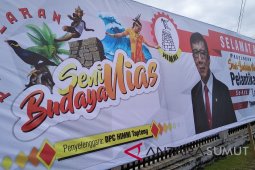 Tari Moyo ditampilkan pada acara HIMNI yang dihadiri Yasona Laoly