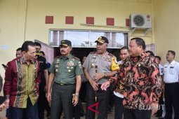 Pangdam-Kapolda tinjau kesiapan personil pengamanan pilgub