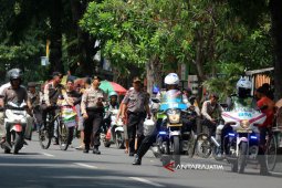 Polisi Bojonegoro Rekayasa Jalur Alternatif Atas Kemacetan