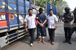 Tersangka Perampokan Tronton