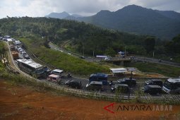 Polisi : arus balik mulai lintasi Garut