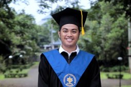 Mahasiswa IPB manfaatkan oncom merah dan propolis untuk turunkan kolesterol ayam