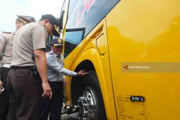 Tim Gabungan Temukan Bus Tidak Laik Jalan di Terminal Tawangalun Jember (Video)