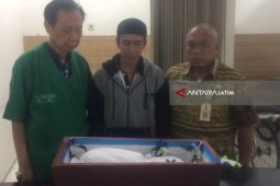 Bayi Kembar Siam Khalisa Meninggal Dunia