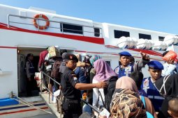Dua Kapal Mudik Gratis Kalianget-Kangean Dipenuhi Penumpang